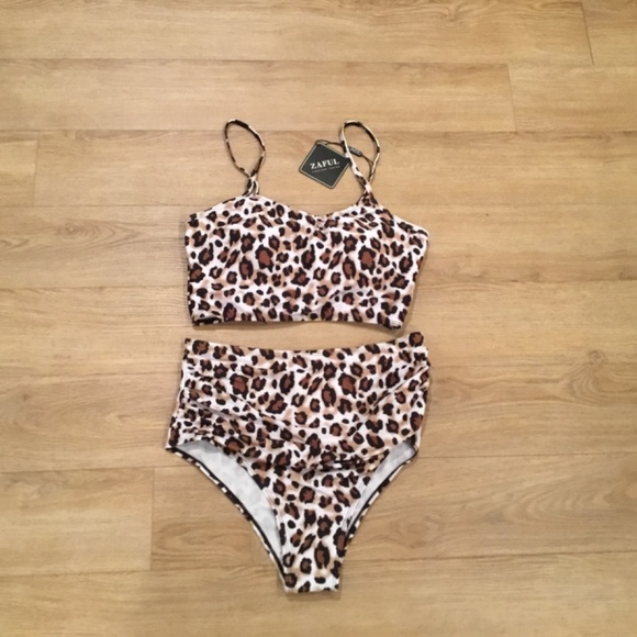 Women’s Leopard Ruched High Waisted Bikini Set - Picture 5 of 9